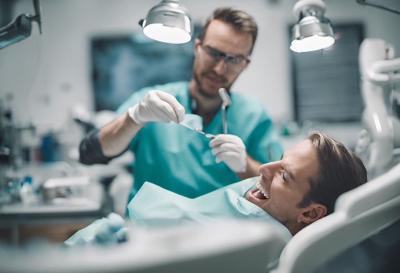 best-dental-hospital-in-Karupppayurani-Madurai